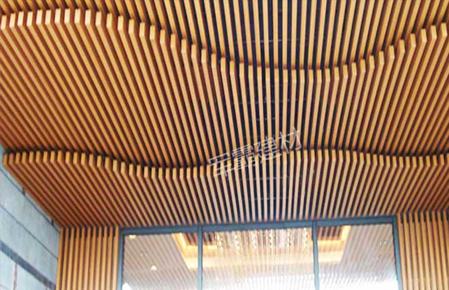 廣州光明小學騎樓木紋方通吊頂