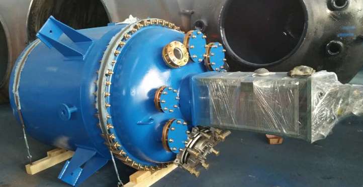 對(duì)于搪瓷反應(yīng)罐新舊的判斷(圖1) 搪瓷反應(yīng)罐