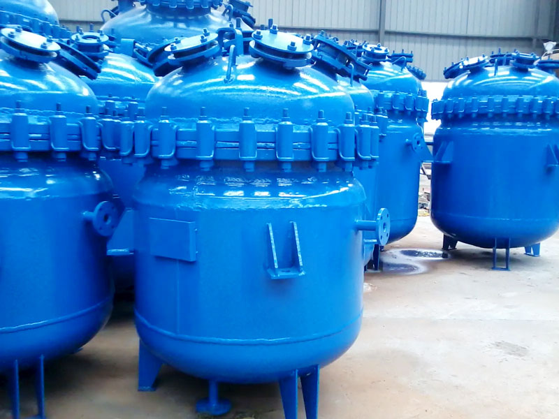 高合金鋼主要有哪幾類？各有什么特點？